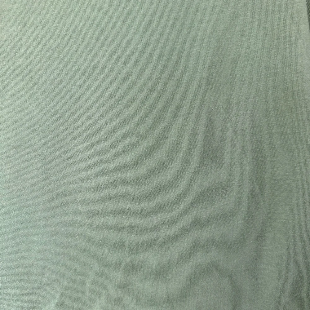 Pink Green Cropped short sleeve T-Shirt - Picture 2 of 5